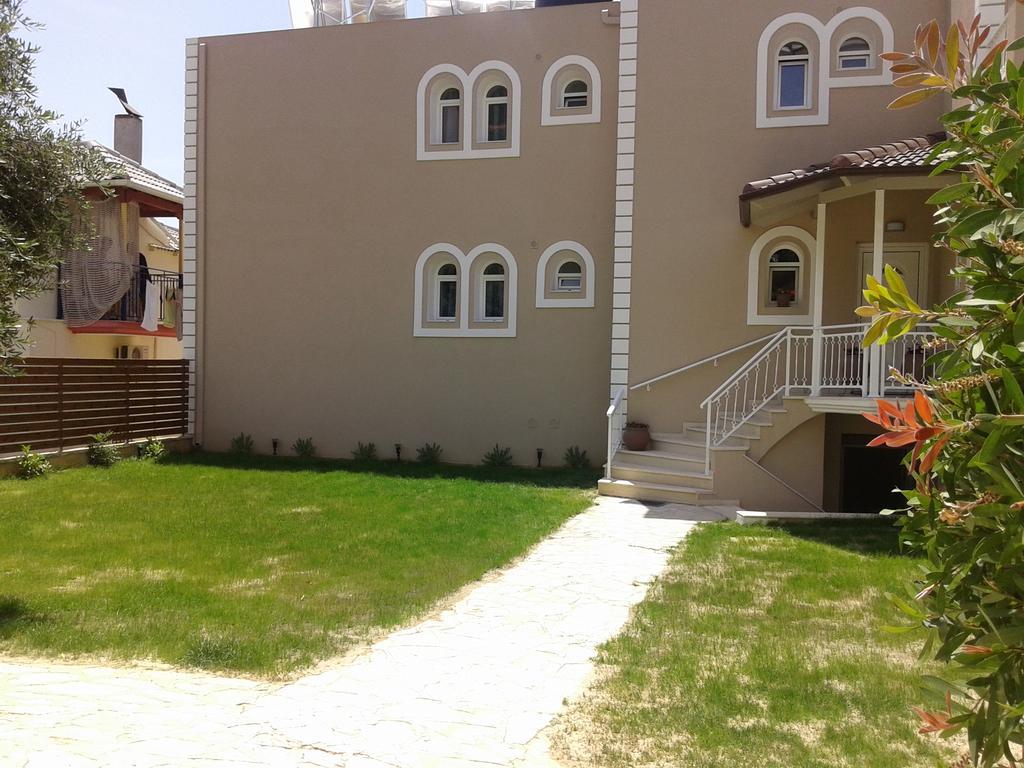 Filanthi Apartments باراليا فراتشو المظهر الخارجي الصورة