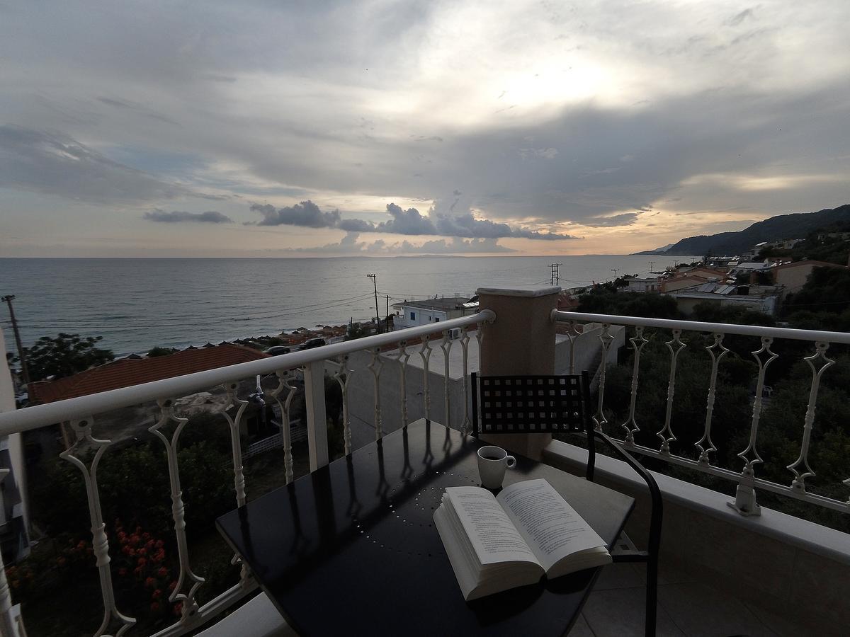 Filanthi Apartments باراليا فراتشو المظهر الخارجي الصورة